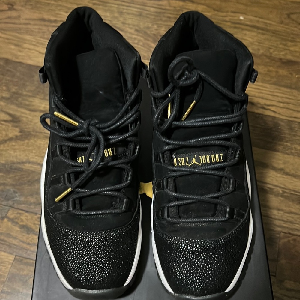 Air Jordan 11 Retro Prem HC Like New